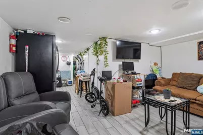 11 Tichenor, Irvington, NJ 07111 - Photo 17