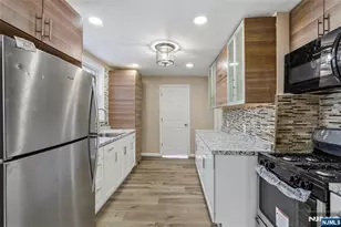 11 Tichenor, Irvington, NJ 07111 - Photo 9