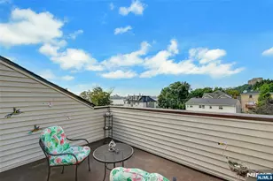 5 Yorkview Dr, Edgewater, NJ 07020 - Photo 33