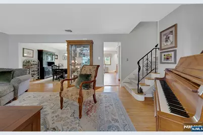 230 Kociemba Drive, River Vale Township, NJ 07675 - Photo 9