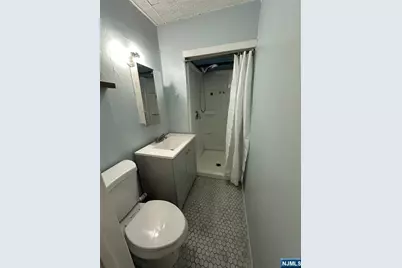 412 Broad Street 1R #1R, Bloomfield, NJ 07003 - Photo 11