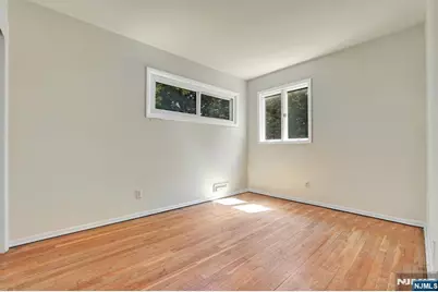 8 Libby Avenue, Pequannock Township, NJ 07444 - Photo 15