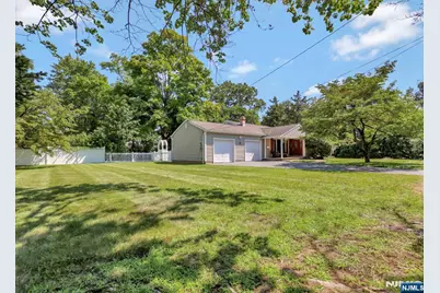 8 Libby Avenue, Pequannock Township, NJ 07444 - Photo 25