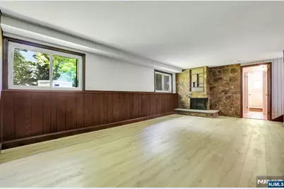 8 Libby Avenue, Pequannock Township, NJ 07444 - Photo 19