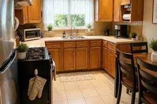 188 Terhune E, Lodi, NJ 07644 - Photo 3