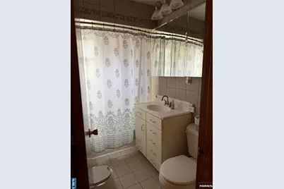 188 Terhune E #E, Lodi, NJ 07644 - Photo 5