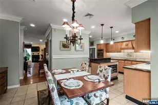 4 Windsor Ct, Saddle River, NJ 07458 - Photo 7