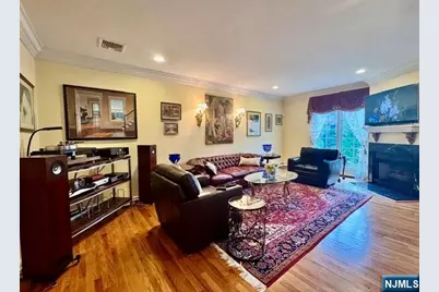 4 Windsor Court, Saddle River, NJ 07458 - Photo 13