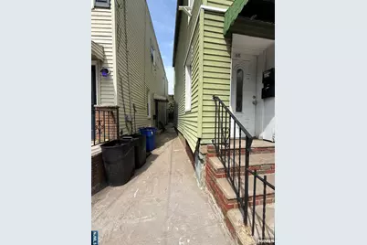 1515 Manhattan Avenue, Union City, NJ 07087 - Photo 21