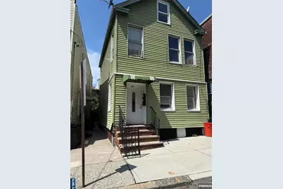 1515 Manhattan Avenue, Union City, NJ 07087 - Photo 1