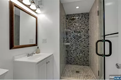 45 River Drive 702 #702, Jersey City, NJ 07310 - Photo 25