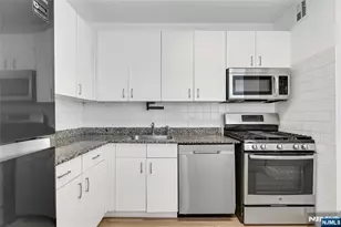 45 River Dr 702, Jersey City, NJ 07310 - Photo 17