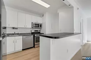 45 River Dr 702, Jersey City, NJ 07310 - Photo 7