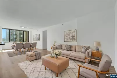 45 River Drive 702 #702, Jersey City, NJ 07310 - Photo 5