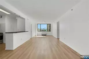 45 River Dr 702, Jersey City, NJ 07310 - Photo 11