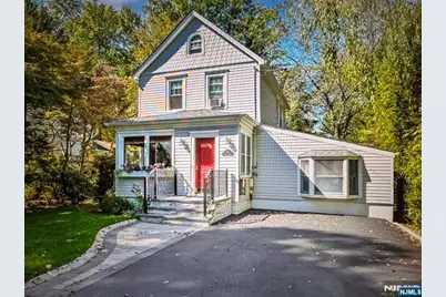 25 Maple Avenue, Demarest, NJ 07627 - Photo 1
