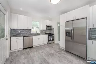 242 Rock Ave 1, Park Ridge, NJ 07656 - Photo 3