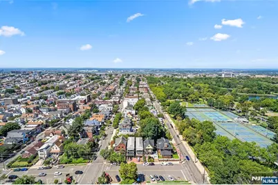 7855 Boulevard East 30H #30H, North Bergen, NJ 07047 - Photo 11