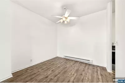 7855 Boulevard East 30H #30H, North Bergen, NJ 07047 - Photo 15