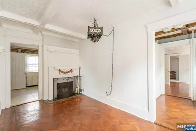 53 Murray Hill Terrace, Bergenfield, NJ 07621 - Photo 3