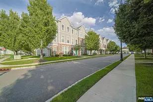 21 Jasmine Ln 1111, Garfield, NJ 07026 - Photo 19