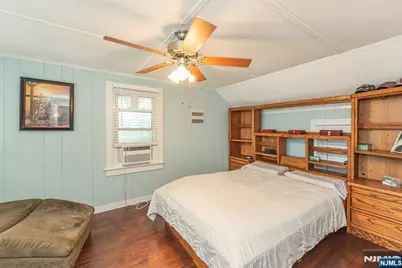17 Highland Road, Bloomingdale, NJ 07403 - Photo 17