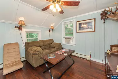 17 Highland Road, Bloomingdale, NJ 07403 - Photo 19