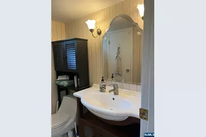 17-10 Radburn Road, Fair Lawn, NJ 07410 - Photo 21