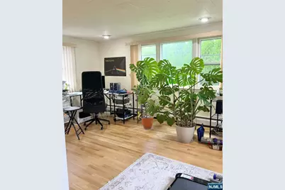 17-10 Radburn Road, Fair Lawn, NJ 07410 - Photo 15