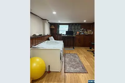 17-10 Radburn Road, Fair Lawn, NJ 07410 - Photo 17