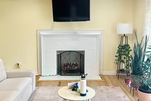 17-10 Radburn Rd, Fair Lawn, NJ 07410 - Photo 3