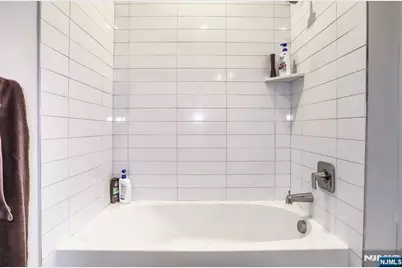 110 Market Street 204 #204, Saddle Brook Township, NJ 07663 - Photo 13
