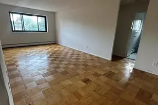 873 Main Street 4G, Hackensack, NJ 07601 - Photo 3