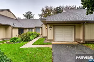 612 Sugarbush Ct B, Wyckoff Township, NJ 07481 - Photo 3