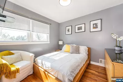 24 Lennon Place, Clifton, NJ 07013 - Photo 11