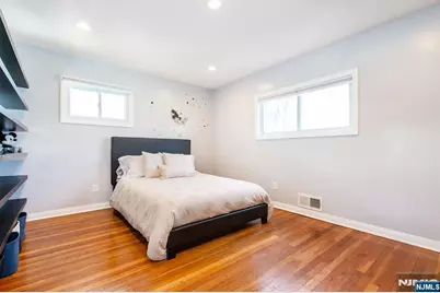 24 Lennon Place, Clifton, NJ 07013 - Photo 13