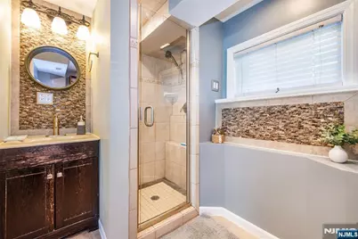 24 Lennon Place, Clifton, NJ 07013 - Photo 17