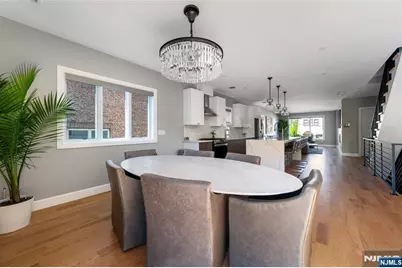 240 Clark Terrace B #B, Cliffside Park, NJ 07010 - Photo 11