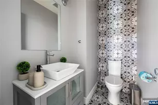 240 Clark Terrace B, Cliffside Park, NJ 07010 - Photo 15