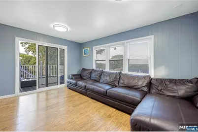 12 Lois Avenue, Clifton, NJ 07014 - Photo 13