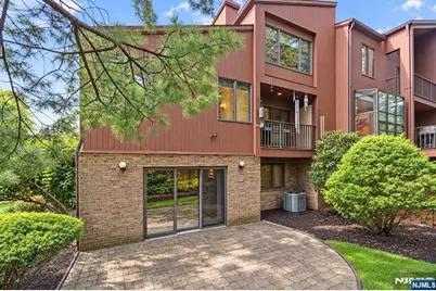 2 Sutton Place, Englewood, NJ 07631 - Photo 7