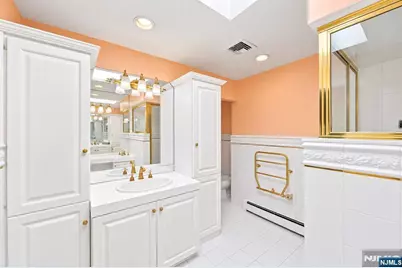 2 Sutton Place, Englewood, NJ 07631 - Photo 35