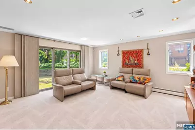 2 Sutton Place, Englewood, NJ 07631 - Photo 43