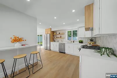 19 Ferndale Road, Wayne, NJ 07470 - Photo 9