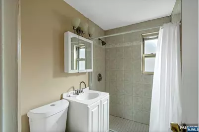 1267 Anderson Avenue 16 #16, Fort Lee, NJ 07024 - Photo 9