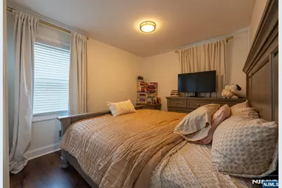 340 Simons Avenue, Hackensack, NJ 07601 - Photo 15