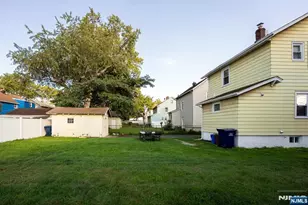 340 Simons Ave, Hackensack, NJ 07601 - Photo 23