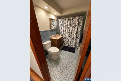 664 10th Street, Lyndhurst Township, NJ 07071 - Photo 9