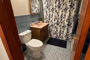 664 10th St, Lyndhurst Township, NJ 07071 - Photo 9