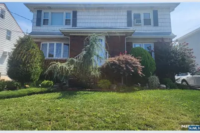 664 10th Street, Lyndhurst Township, NJ 07071 - Photo 1